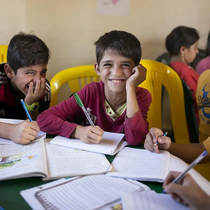 Enfant à l'école au Liban